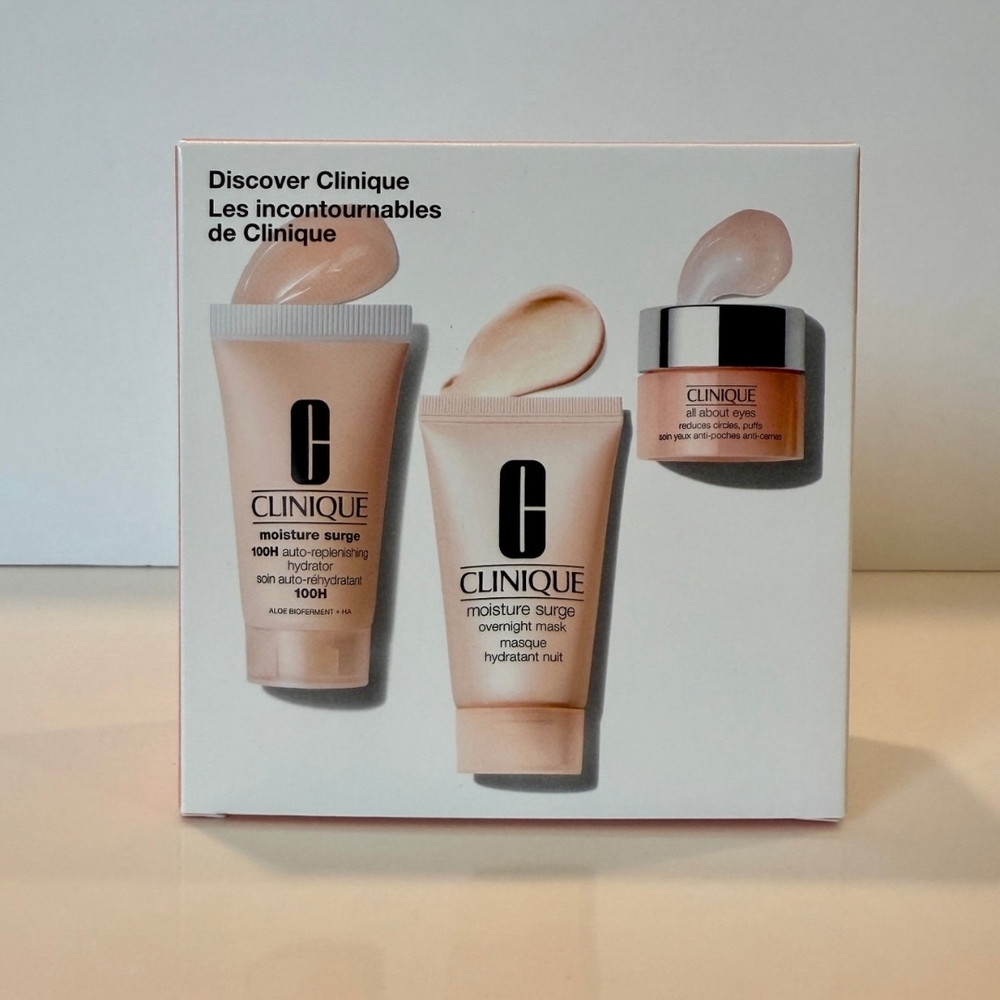 Clinique Moisture Surge Skincare Set - Pink